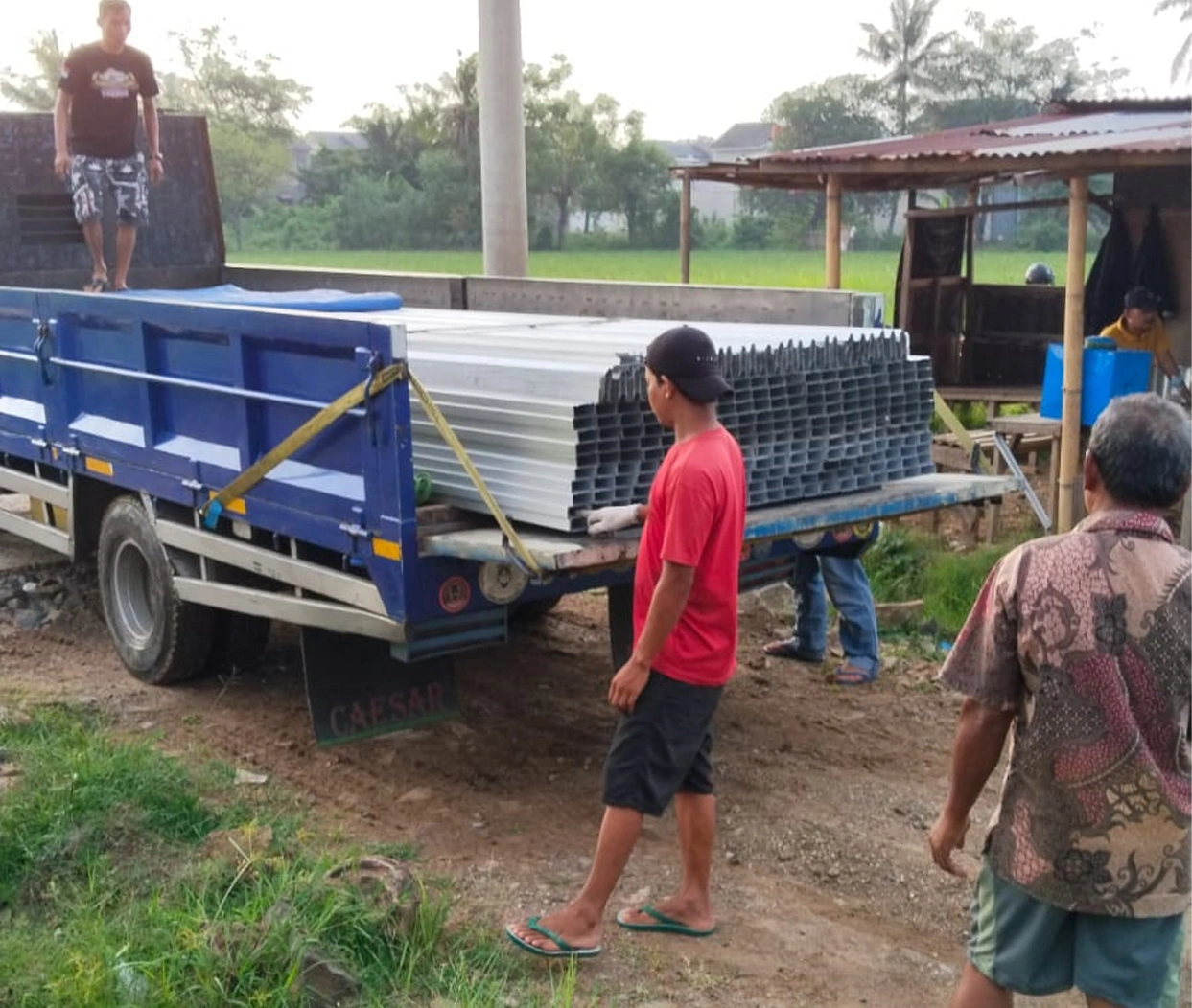 Proyek Rangka Baja Garden City Solear